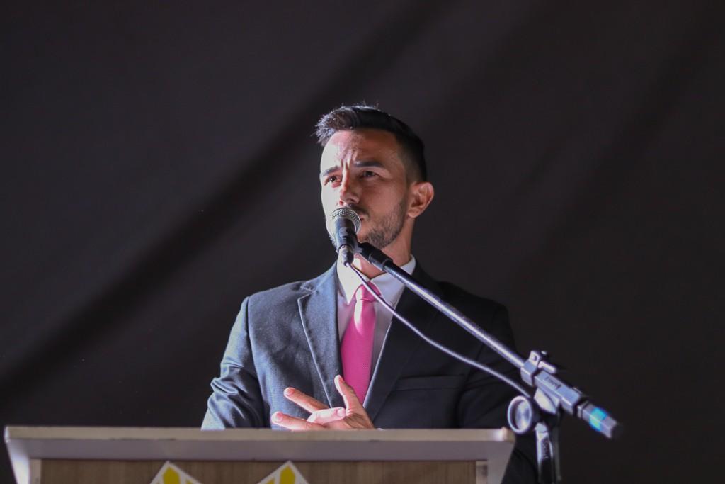 d4b2ffd7-6b73-4a59-a24f-872983f10c02